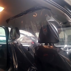 Paroi de protection transparente pour intérieur de véhicules