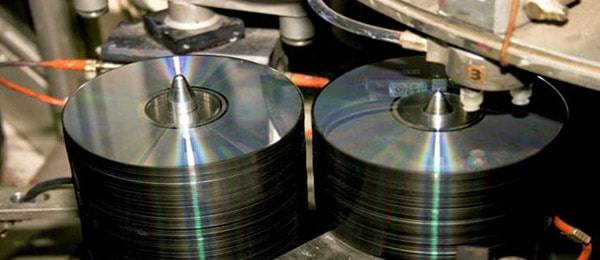Gravure et pressage de CD/DVD